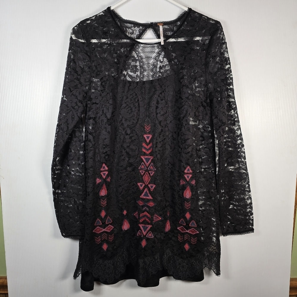 Free People Black Lace Dress with Pink Geometric Patterns Black Slip Under SizeS - Picture 1 of 13